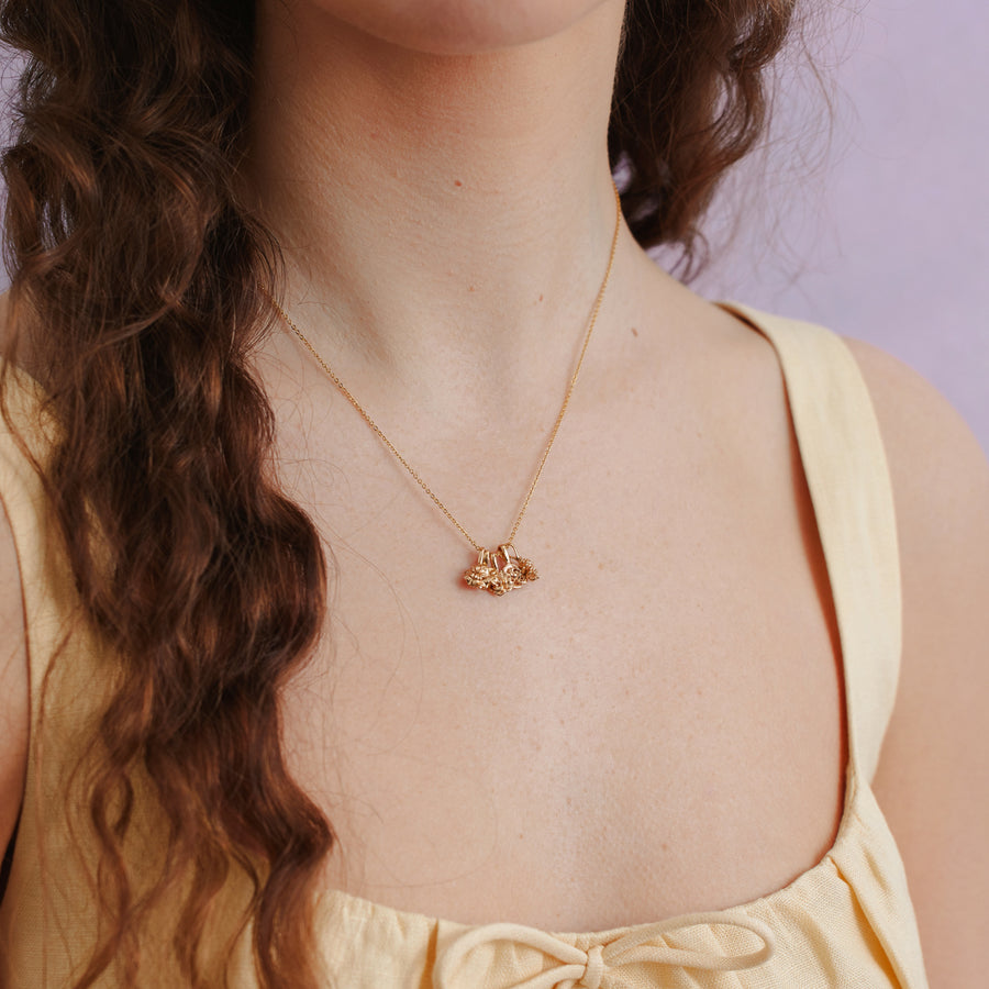 Adjustable Flat Cable Charm Chain Lifestyle