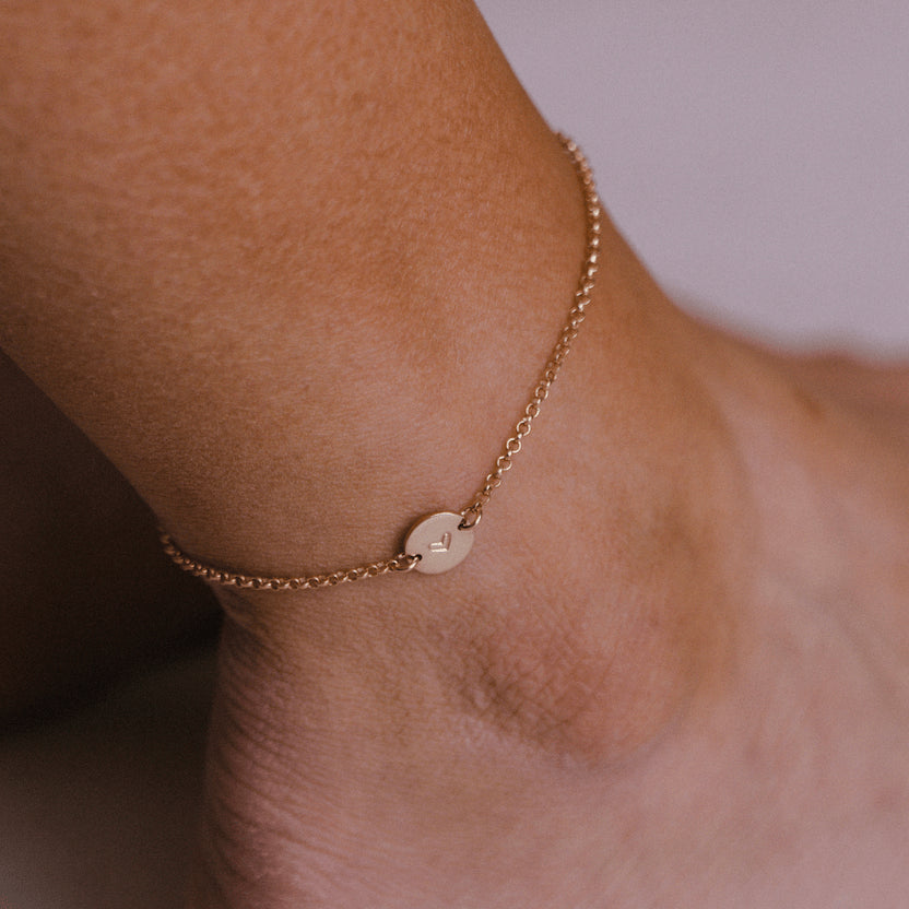 Disc Anklet Lifestyle