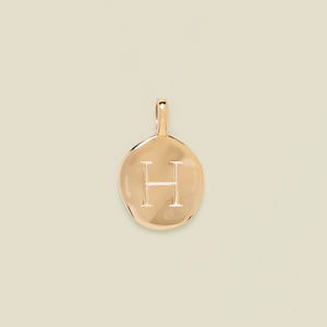 Engravable Heritage Circle Charm