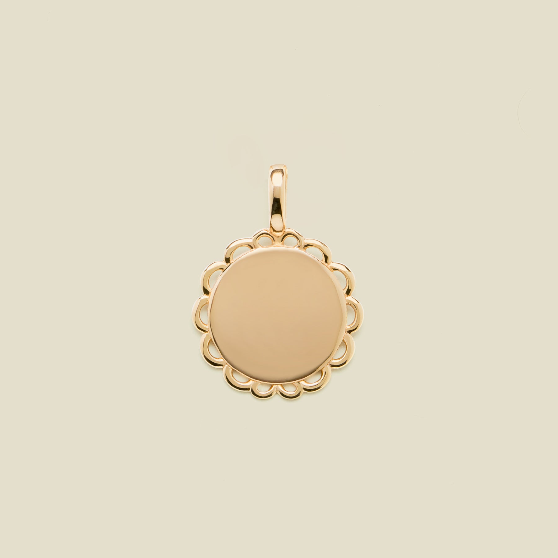 Engravable Ornate Circle Charm