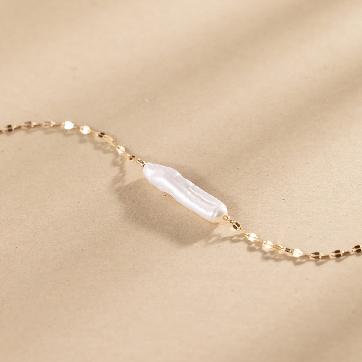 Baroque Pearl Bar Necklace