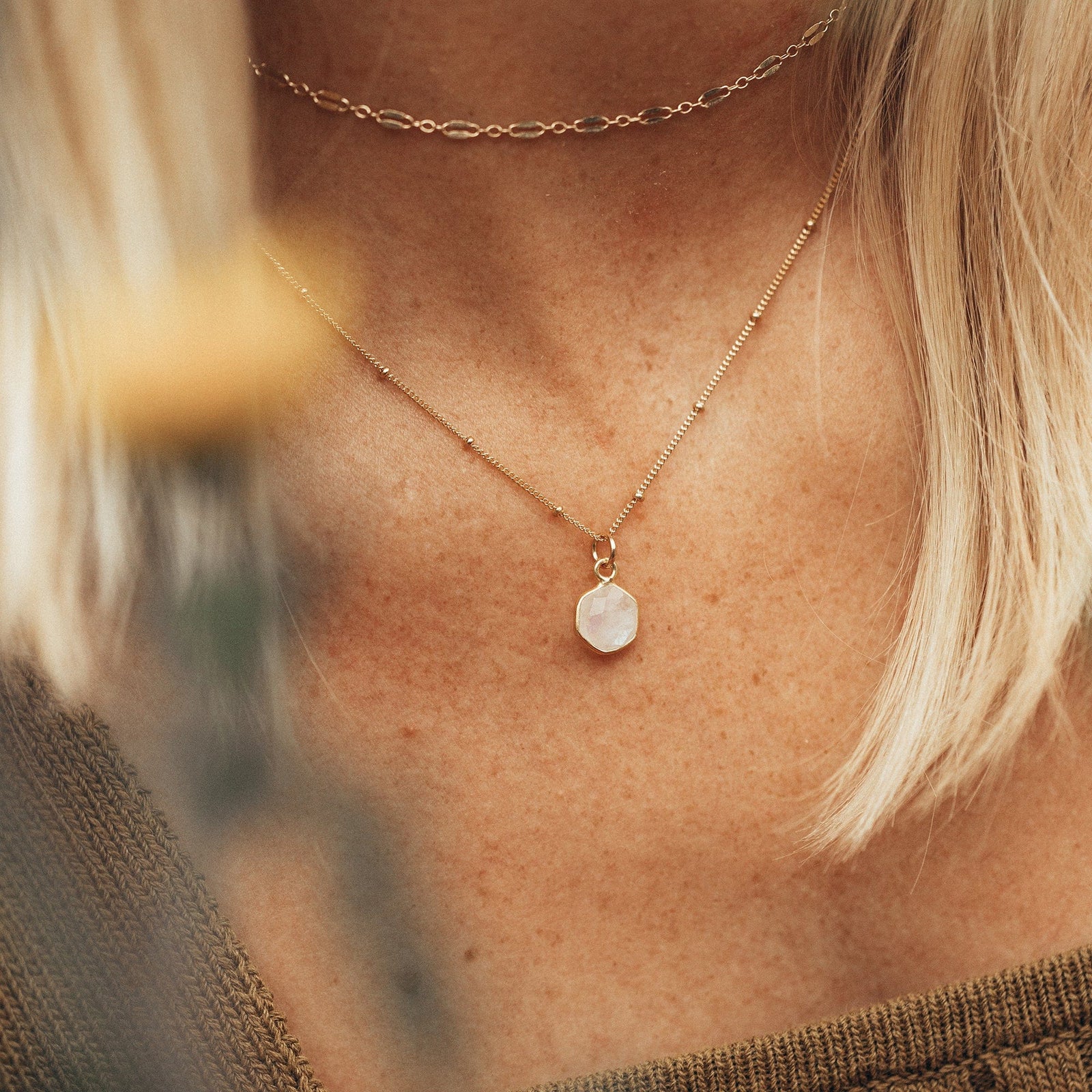 Moonstone Gemstone Necklace Necklace