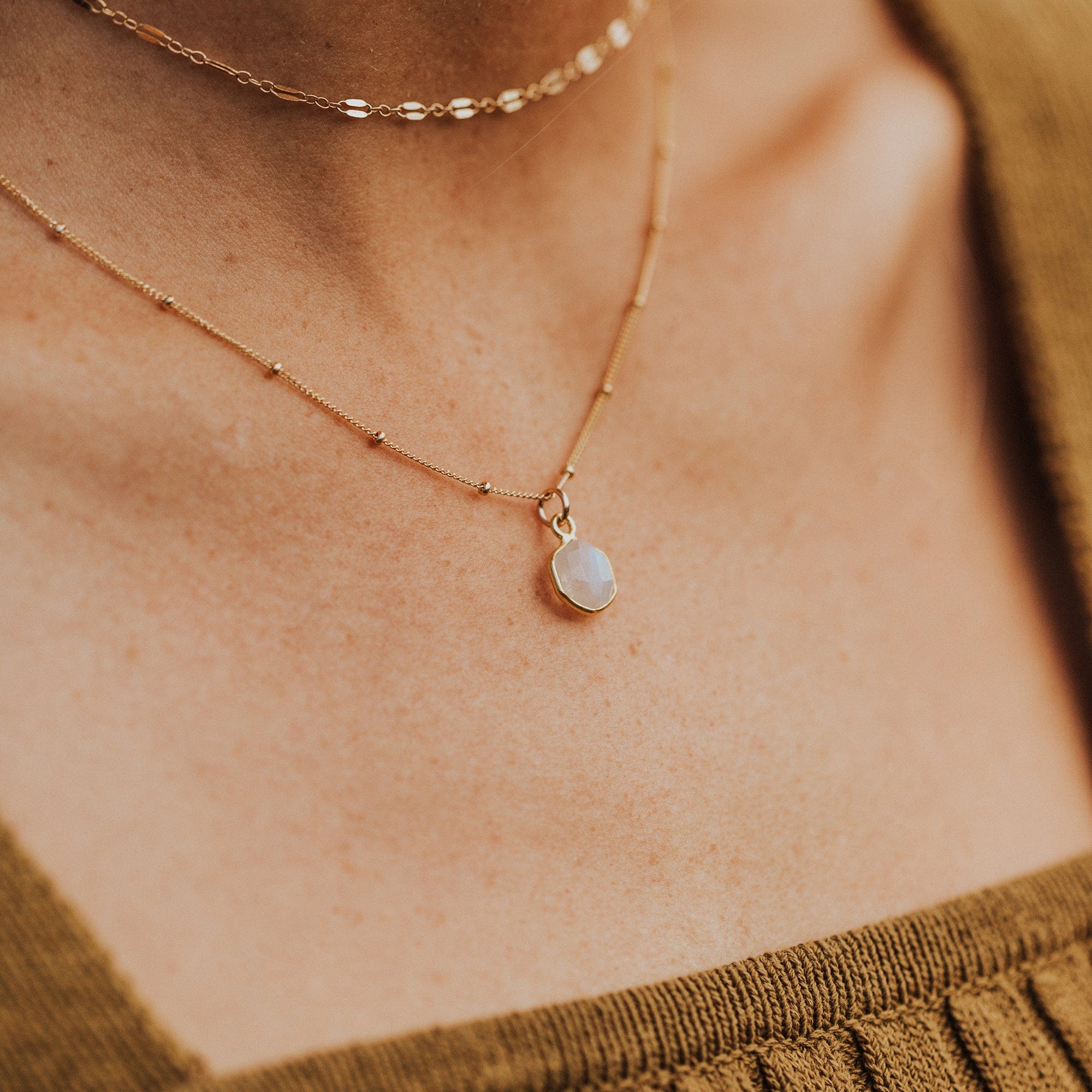 Moonstone Gemstone Necklace Necklace