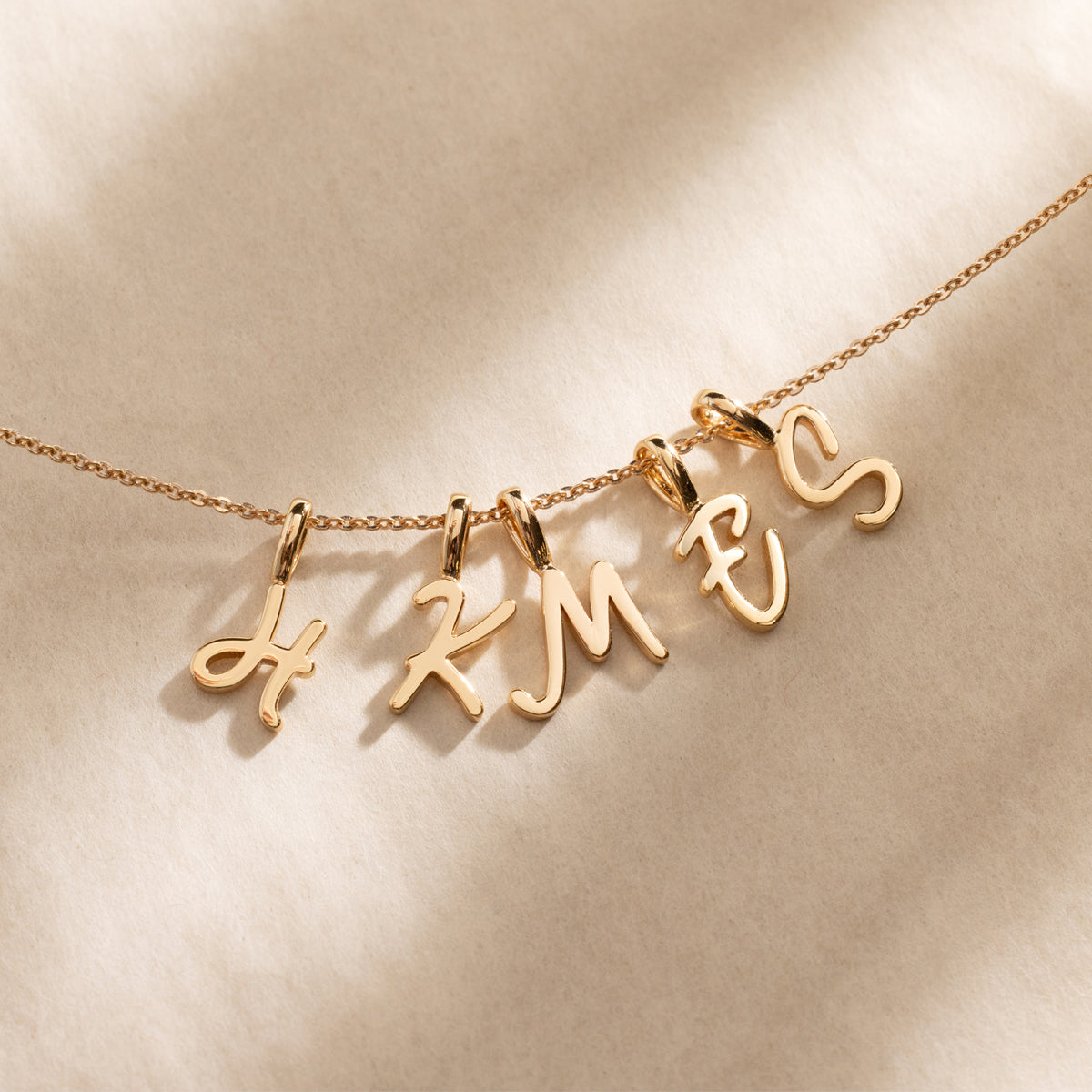 Script Initial A Charm