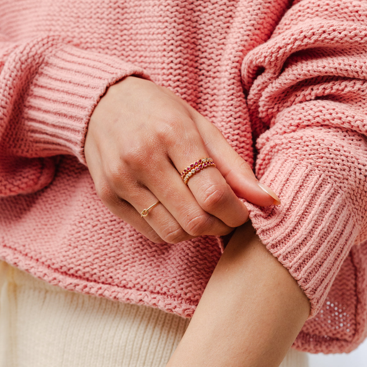 Ombre Pink Heart Eternity Band Ring Ring