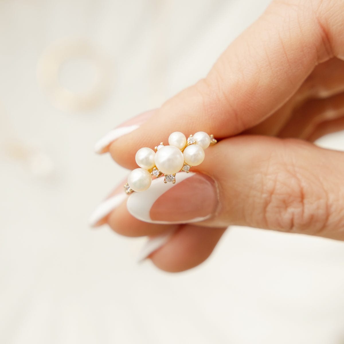 Pearl Bubble Ring Ring