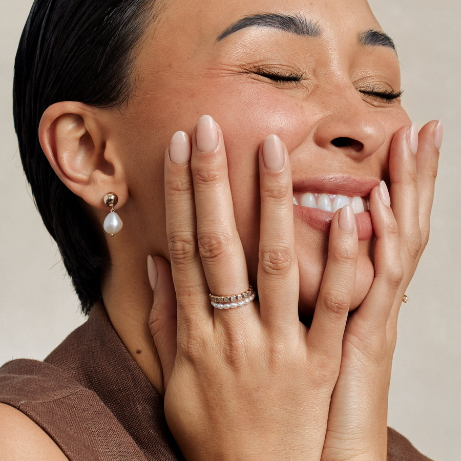 Pearl Strand Ring Lifestyle
