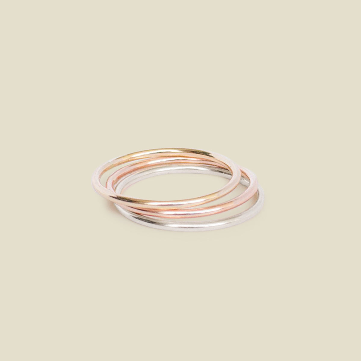 Round Stacking Ring Ring