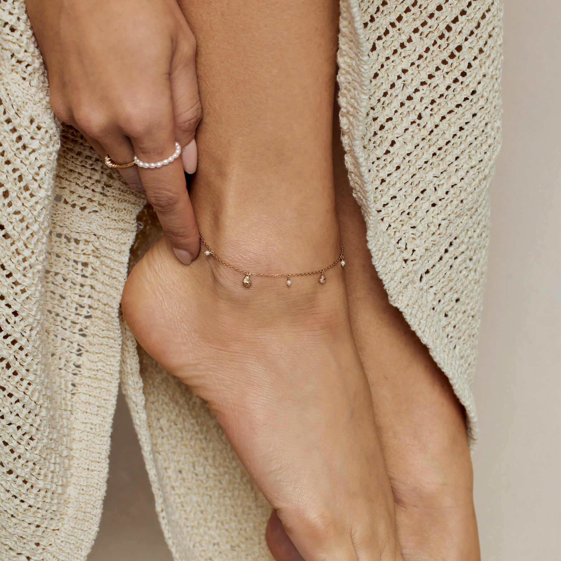 Seashells & Pearl Anklet Anklet