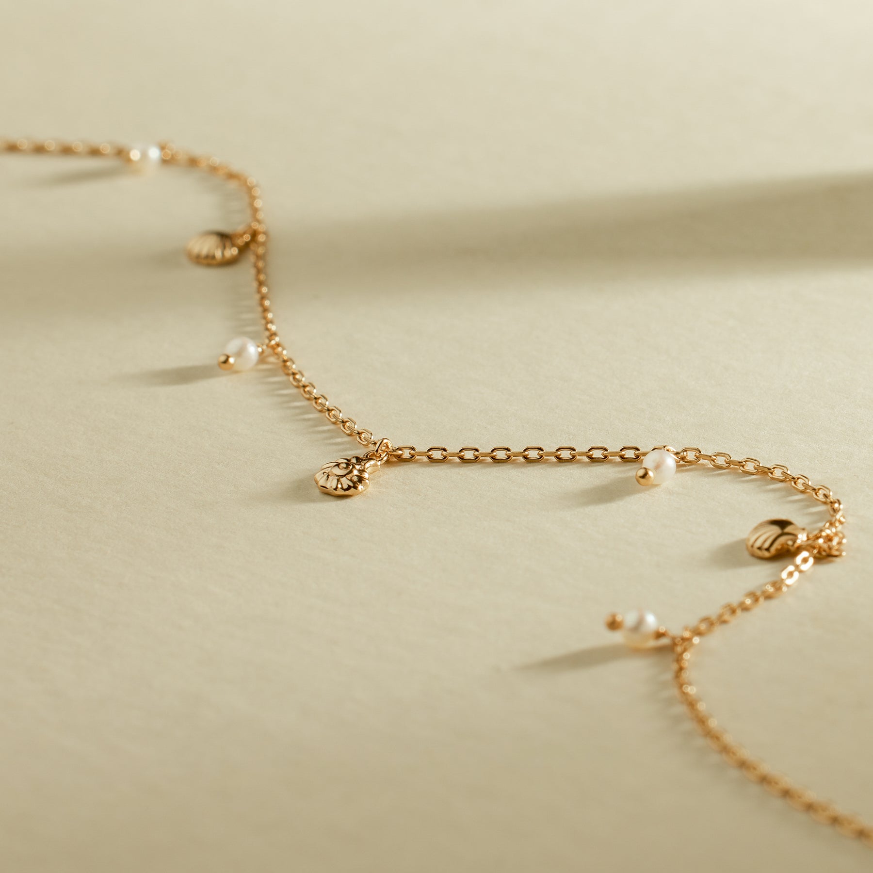 Seashells & Pearl Anklet Anklet